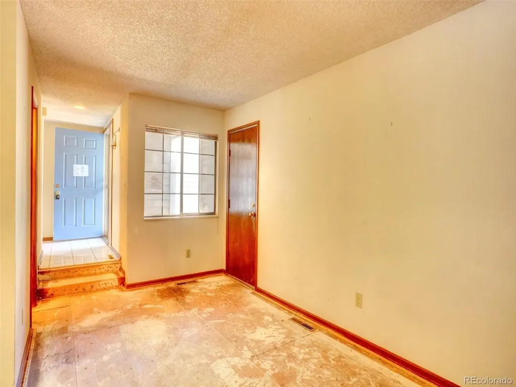 12592 E Cornell Circle Aurora CO 80014