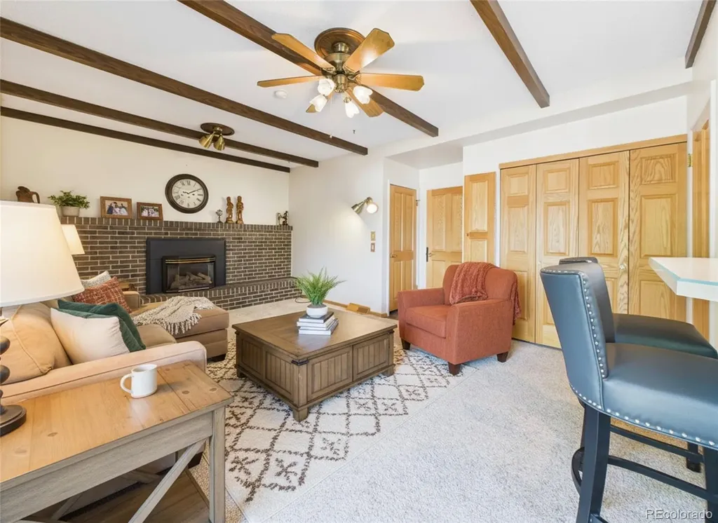 2210 Greenwich Circle Colorado Springs CO 80909
