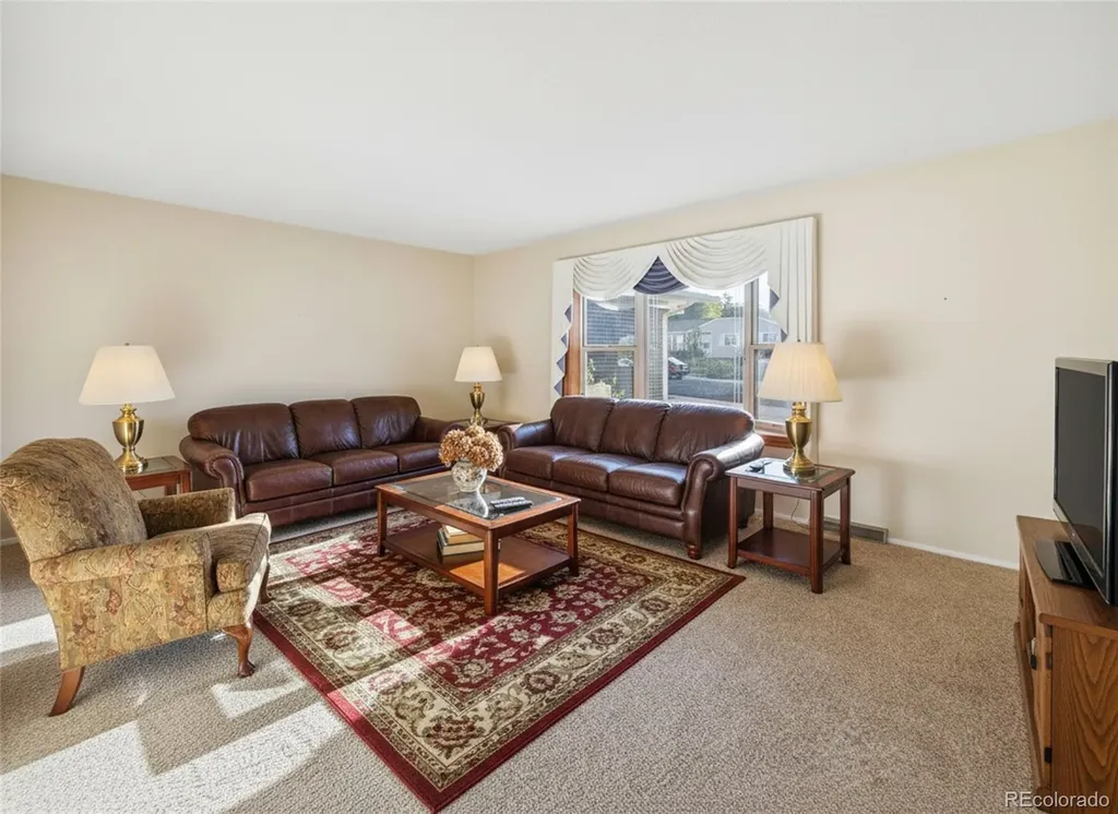 2210 Greenwich Circle Colorado Springs CO 80909