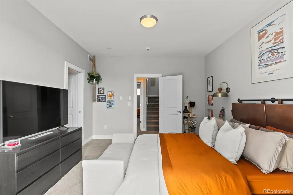 3295 W 17th Avenue Denver CO 80204