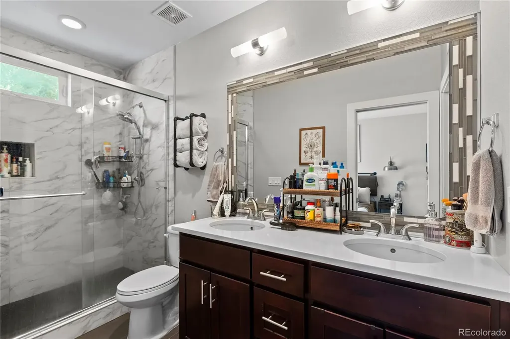 3295 W 17th Avenue Denver CO 80204