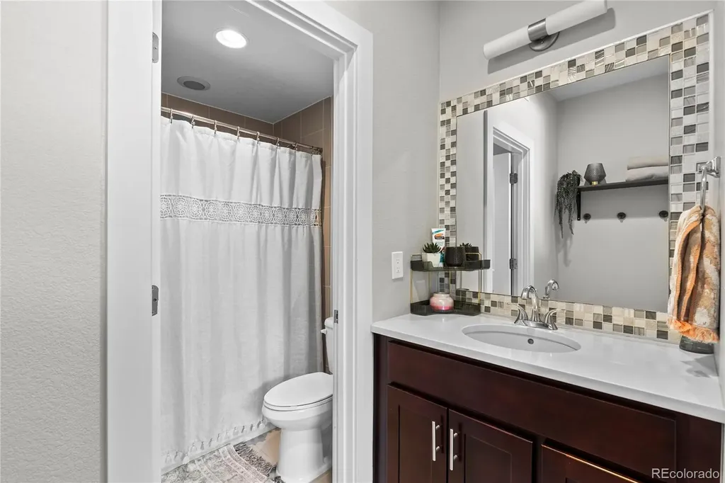 3295 W 17th Avenue Denver CO 80204