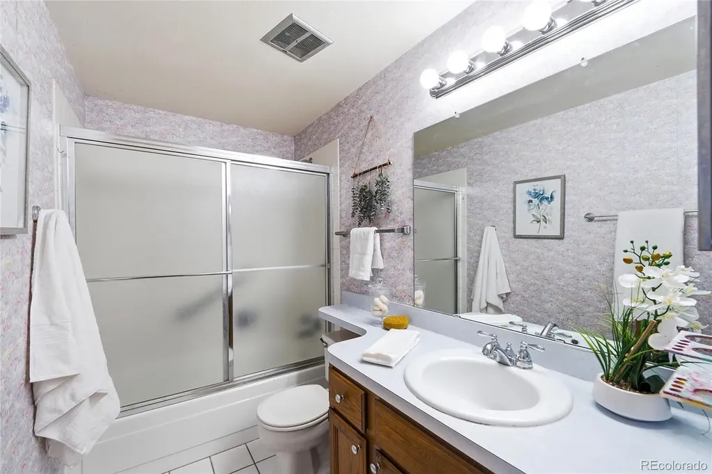 6982 S Niagara Court Englewood CO 80112