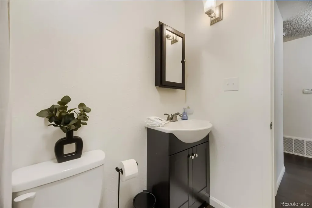 5691 W 35th Avenue Denver CO 80212