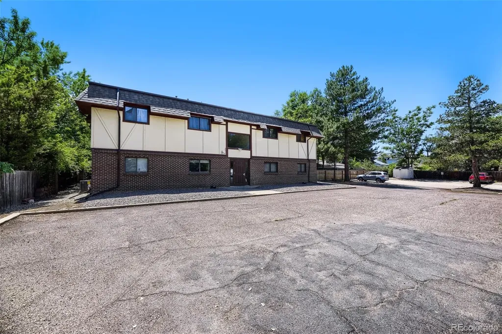 5691 W 35th Avenue Denver CO 80212