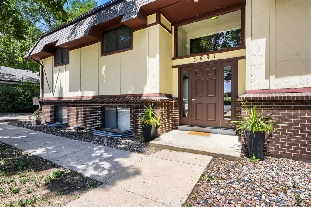 5691 W 35th Avenue Denver CO 80212