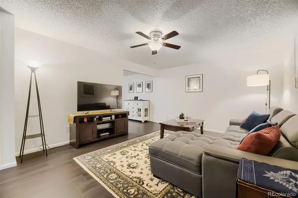 5691 W 35th Avenue Denver CO 80212