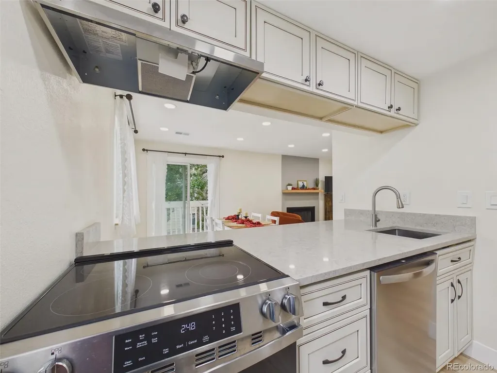 12514 E Cornell Avenue Aurora CO 80014