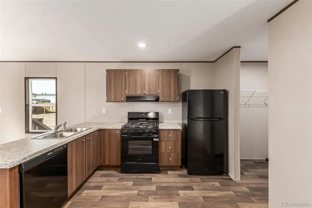 75 N Curtis Road Colorado Springs CO 80930