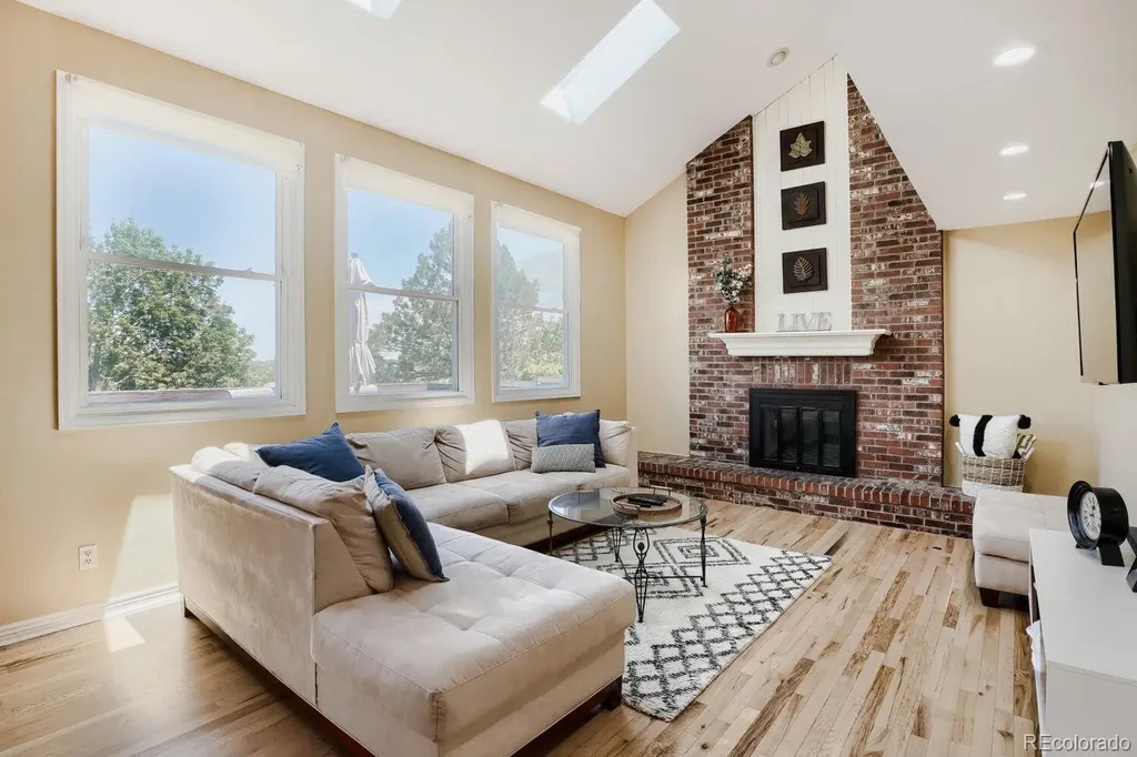 921 W Kettle Avenue Littleton CO 80120
