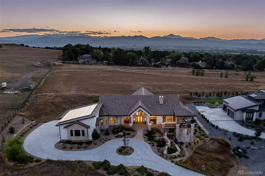 6689 Asher Court Niwot CO 80503