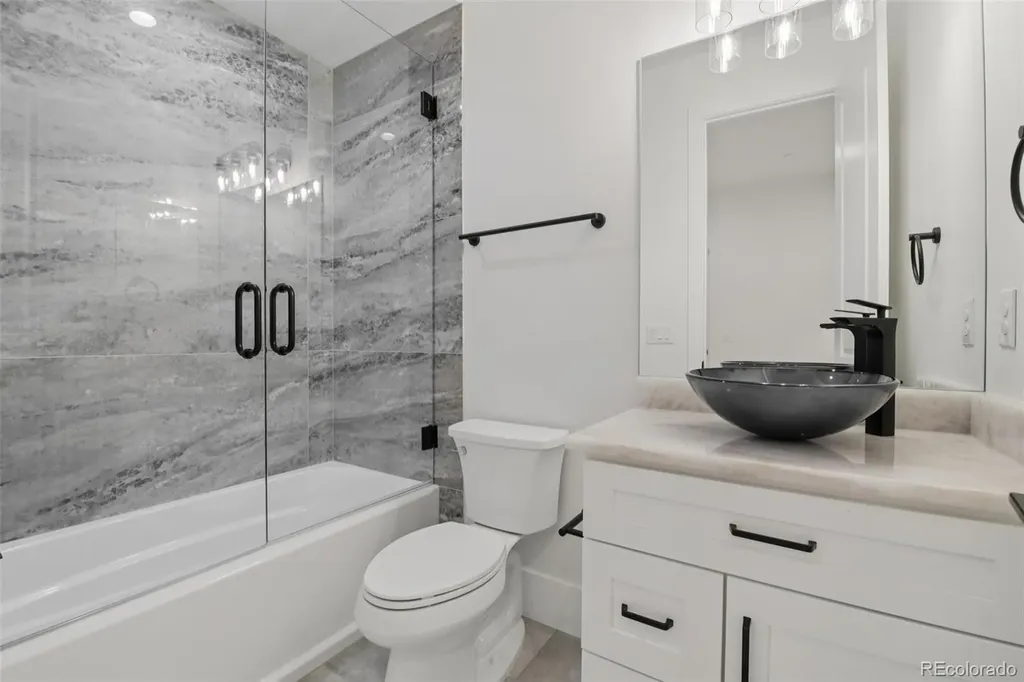 6689 Asher Court Niwot CO 80503