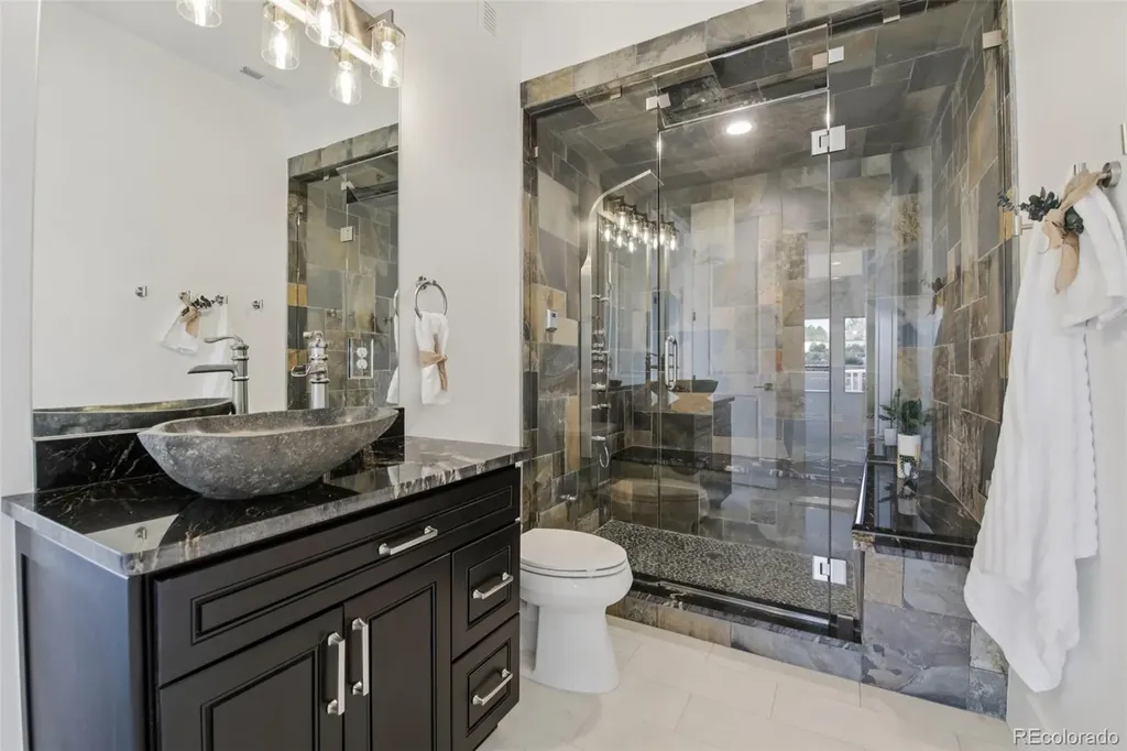 6689 Asher Court Niwot CO 80503