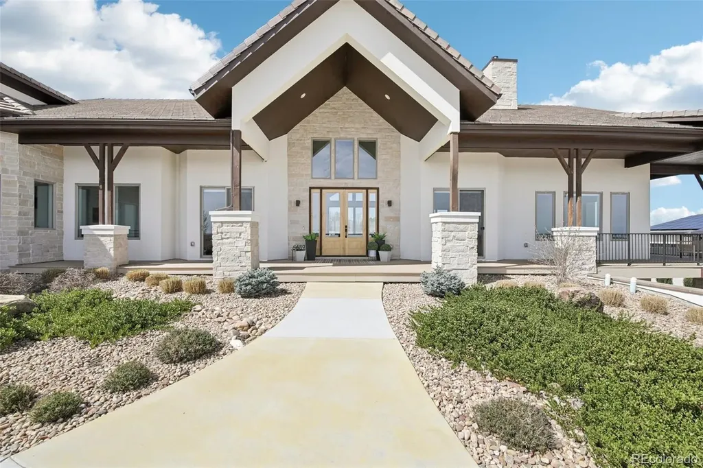 6689 Asher Court Niwot CO 80503