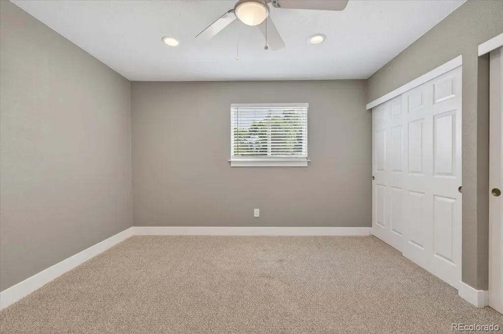 1729 S Lee Street Lakewood CO 80232
