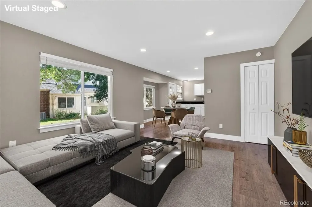 1729 S Lee Street Lakewood CO 80232