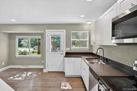 1729 S Lee Street Lakewood CO 80232
