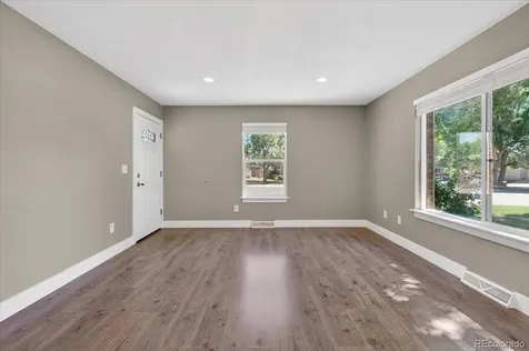 1729 S Lee Street Lakewood CO 80232