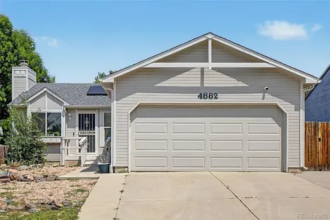 4882 S Genoa Street Aurora CO 80015