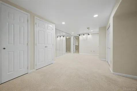4882 S Genoa Street Aurora CO 80015