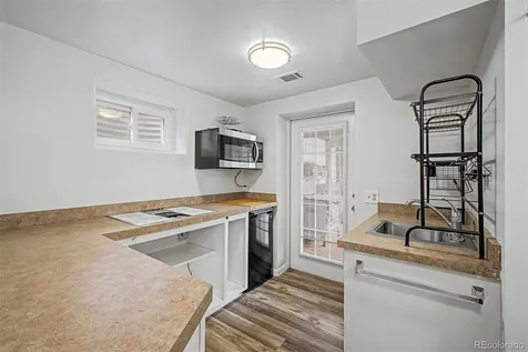 4882 S Genoa Street Aurora CO 80015