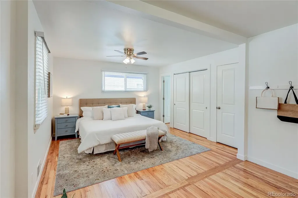 2861 S Holly Place Denver CO 80222
