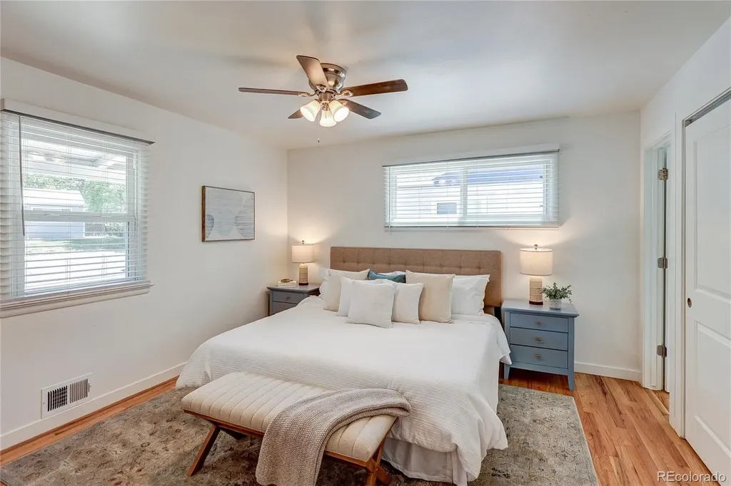 2861 S Holly Place Denver CO 80222
