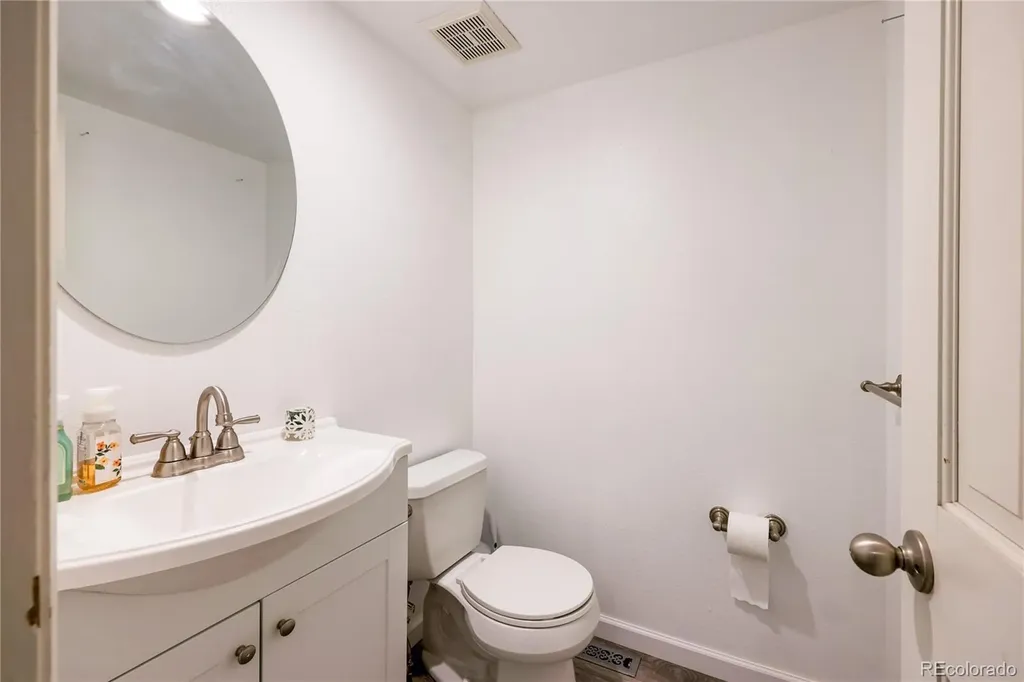 7683 S Cove Circle Centennial CO 80122