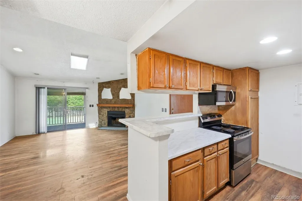 907 S Yampa Street Aurora CO 80017