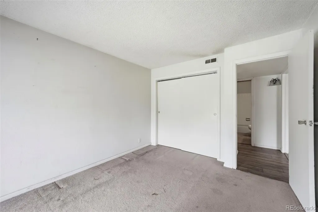 907 S Yampa Street Aurora CO 80017