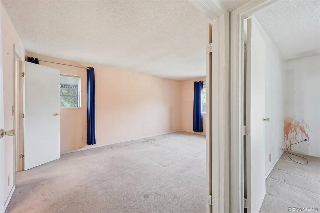 907 S Yampa Street Aurora CO 80017
