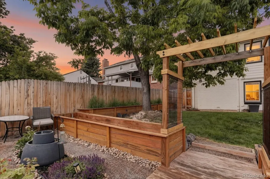 7072 S Lewis Court Littleton CO 80127