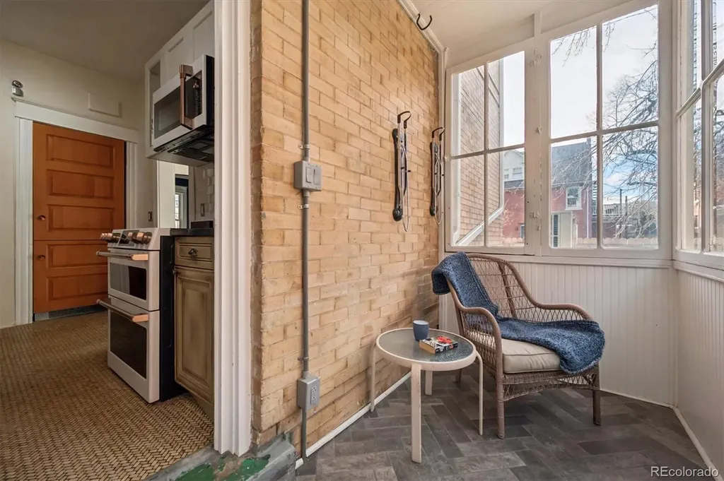 801 E 10th Avenue Denver CO 80218