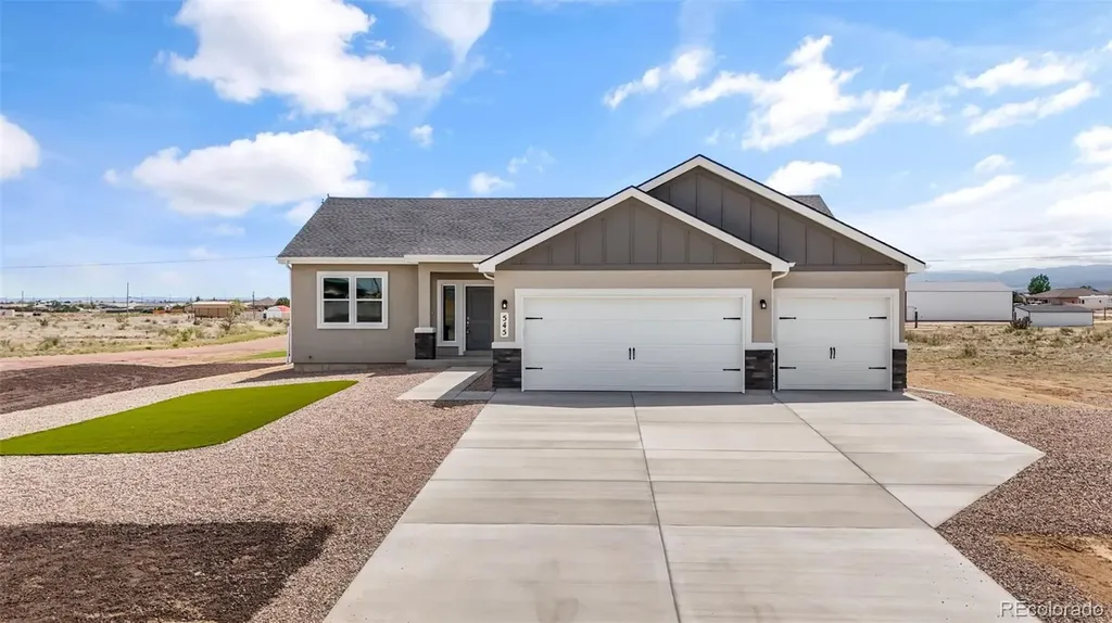 545 N Idledale Drive Pueblo CO 81007