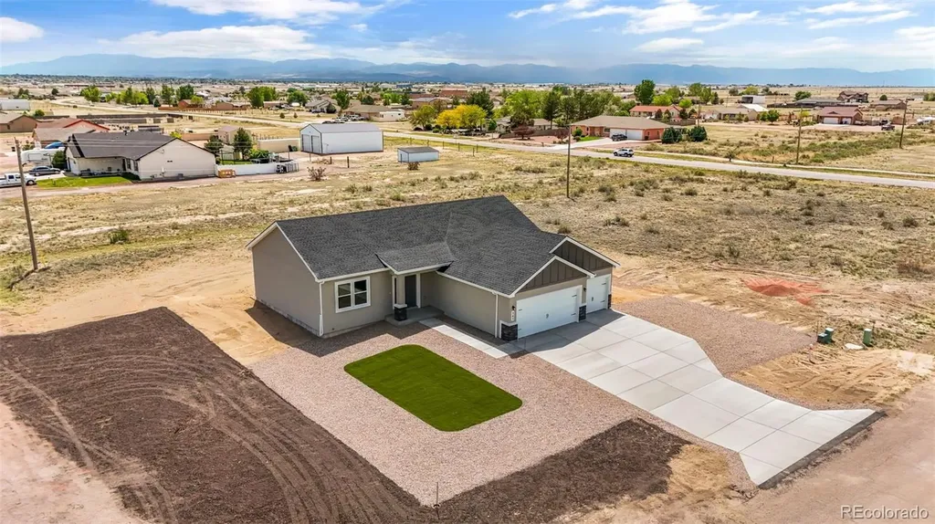 545 N Idledale Drive Pueblo CO 81007