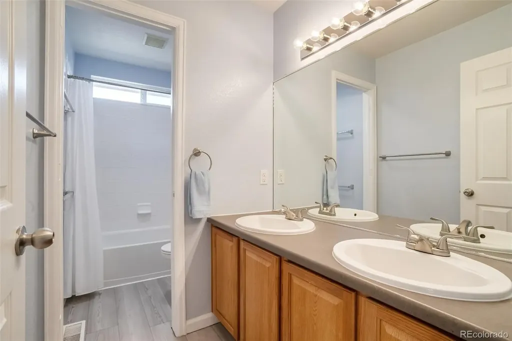 6703 E 115th Avenue Denver CO 80233