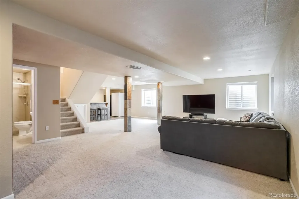 6703 E 115th Avenue Denver CO 80233