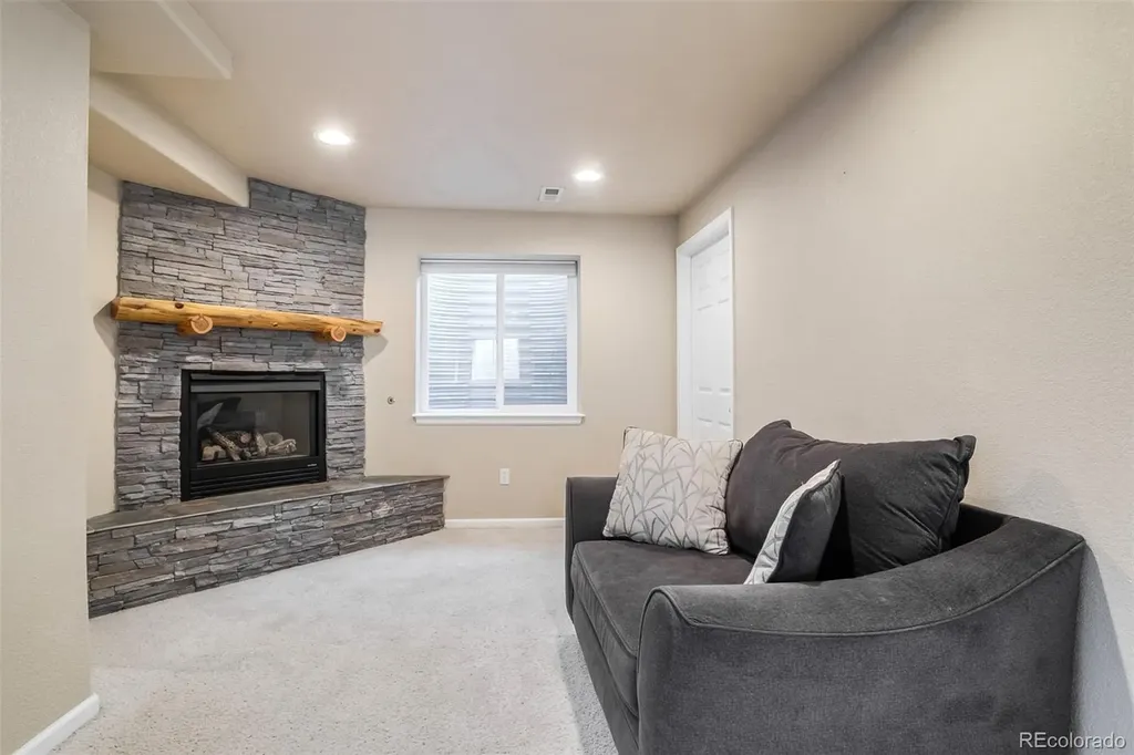 6703 E 115th Avenue Denver CO 80233