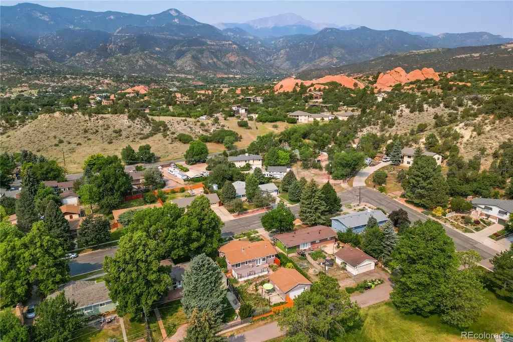1031 Valley Road Colorado Springs CO 80904
