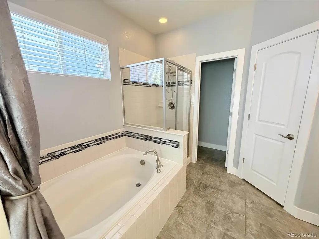 6364 S Harvest Street Aurora CO 80016