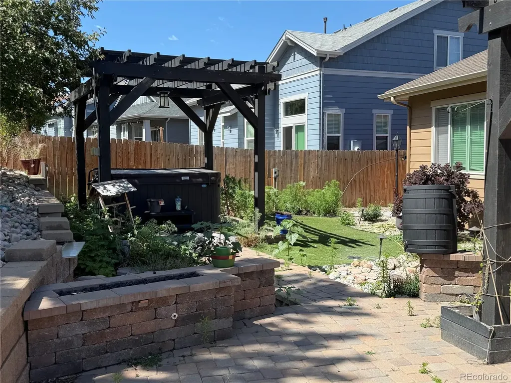 6364 S Harvest Street Aurora CO 80016