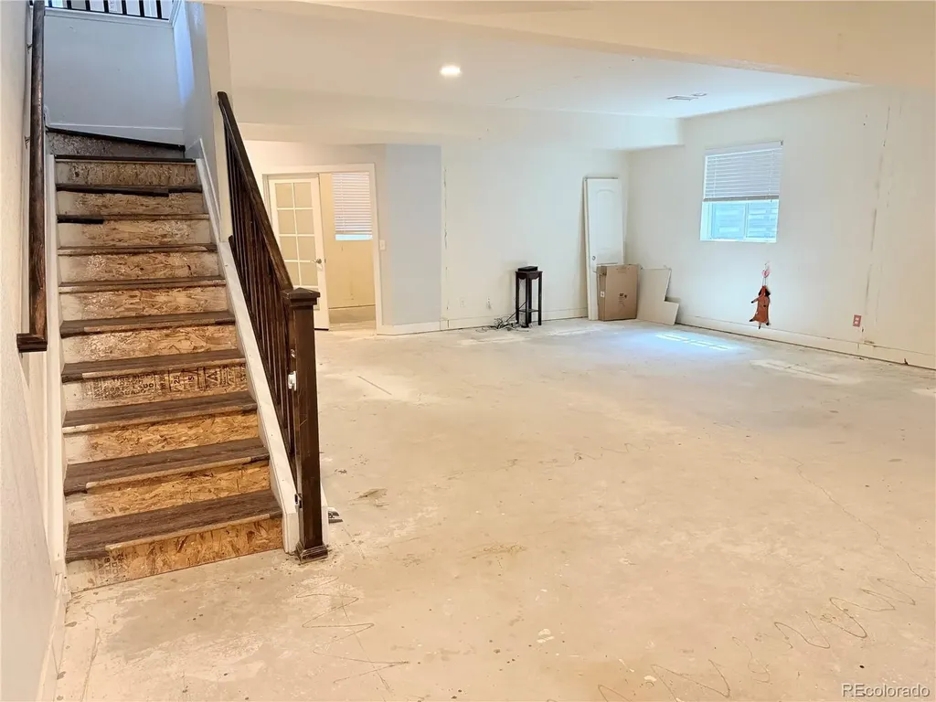 6364 S Harvest Street Aurora CO 80016