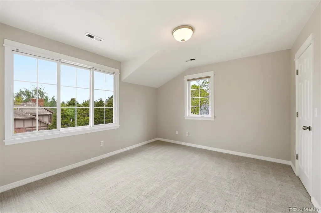 6566 S Madison Court Centennial CO 80121