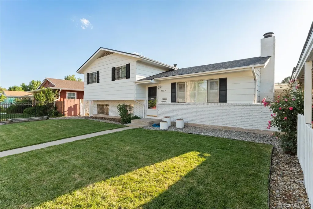 2932 Pennsylvania Avenue Colorado Springs CO 80907