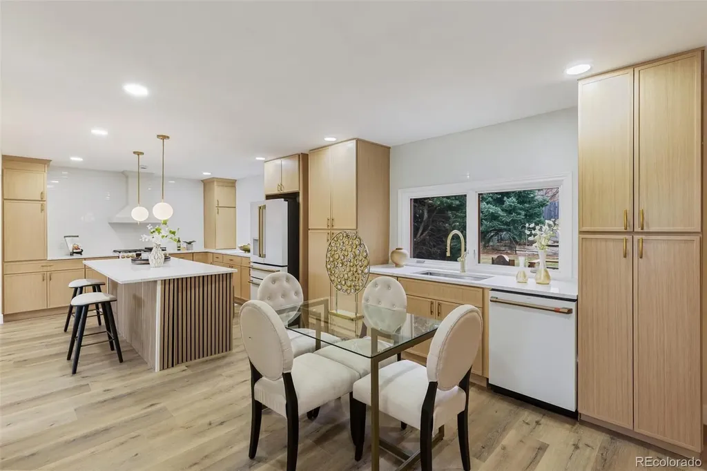6708 W Portland Avenue Littleton CO 80128