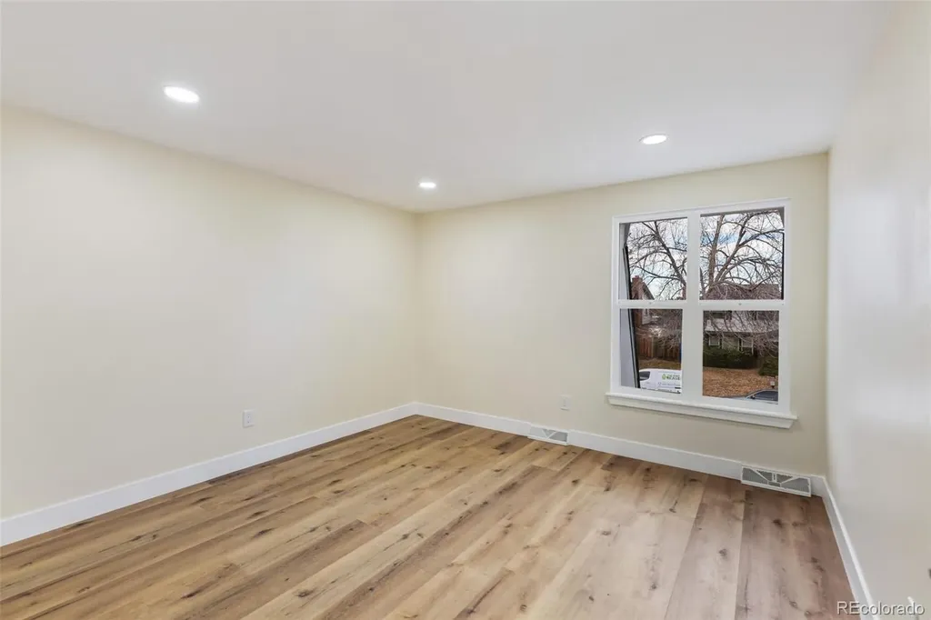 6708 W Portland Avenue Littleton CO 80128