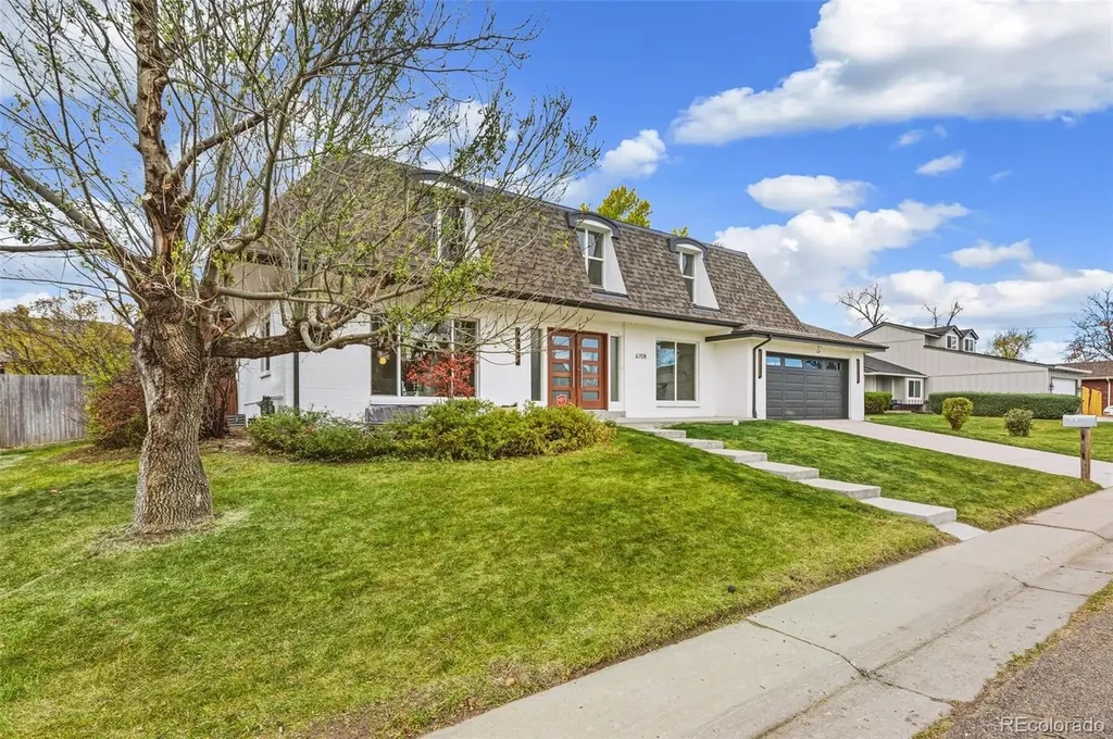 6708 W Portland Avenue Littleton CO 80128