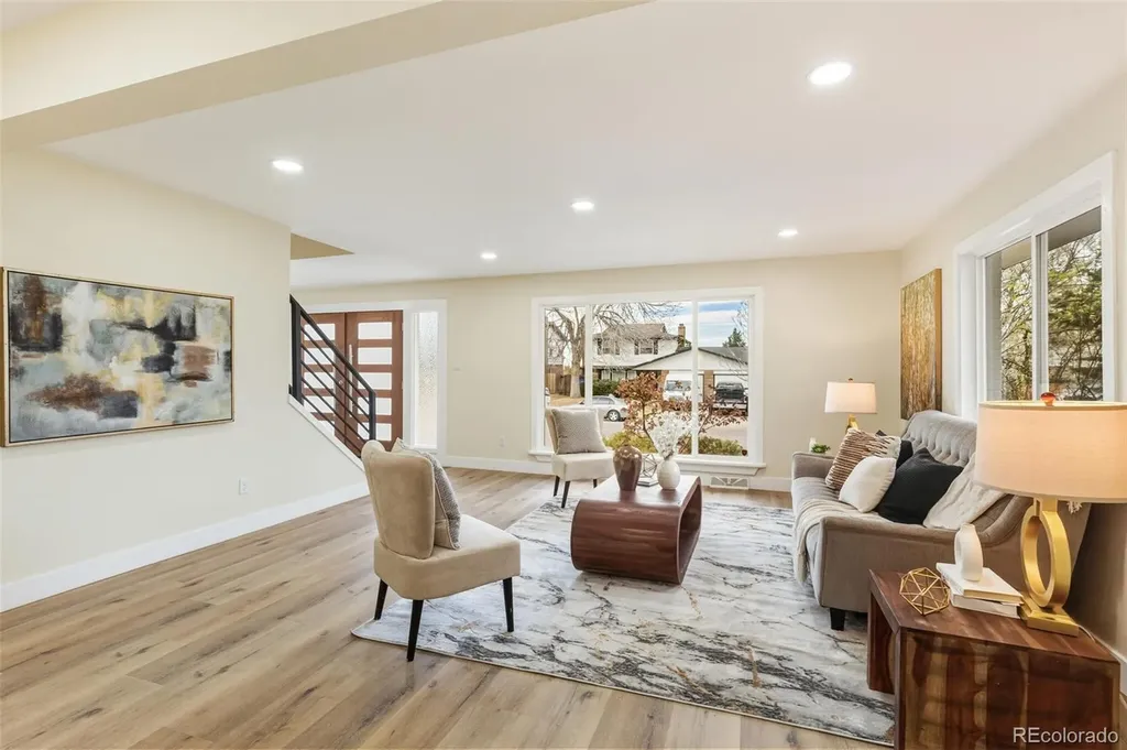 6708 W Portland Avenue Littleton CO 80128