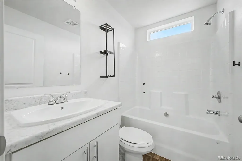 5057 N Yampa Street Denver CO 80249