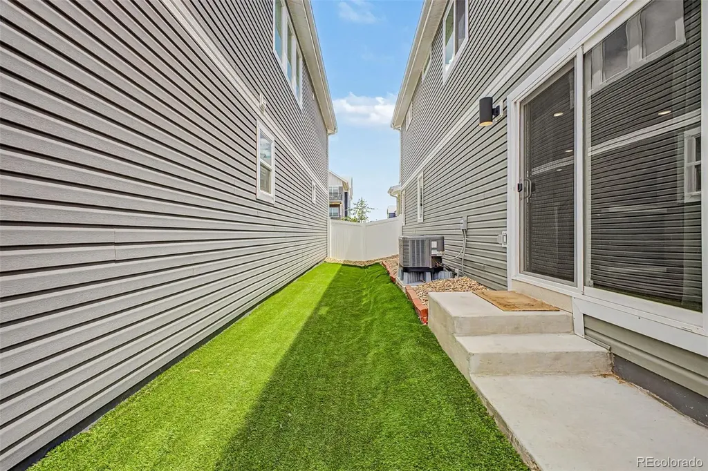 5057 N Yampa Street Denver CO 80249